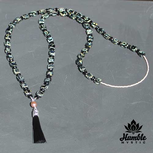 Necklace Mala Black Gold Pearl