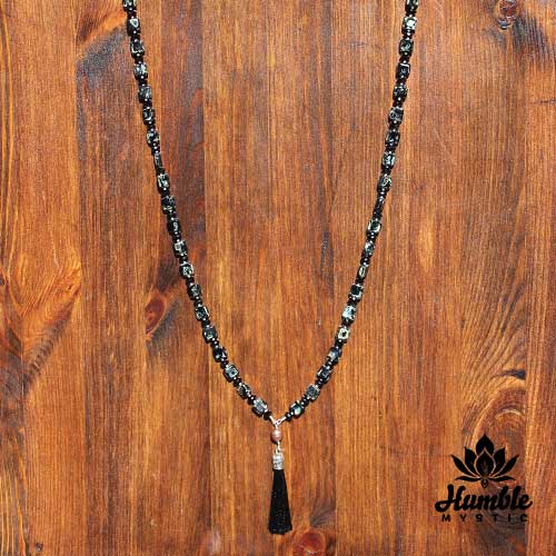Necklace Mala Black Gold Pearl