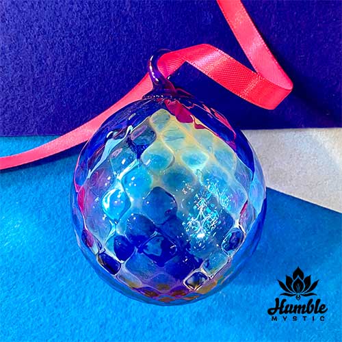 Ornament Sapphire Faceted